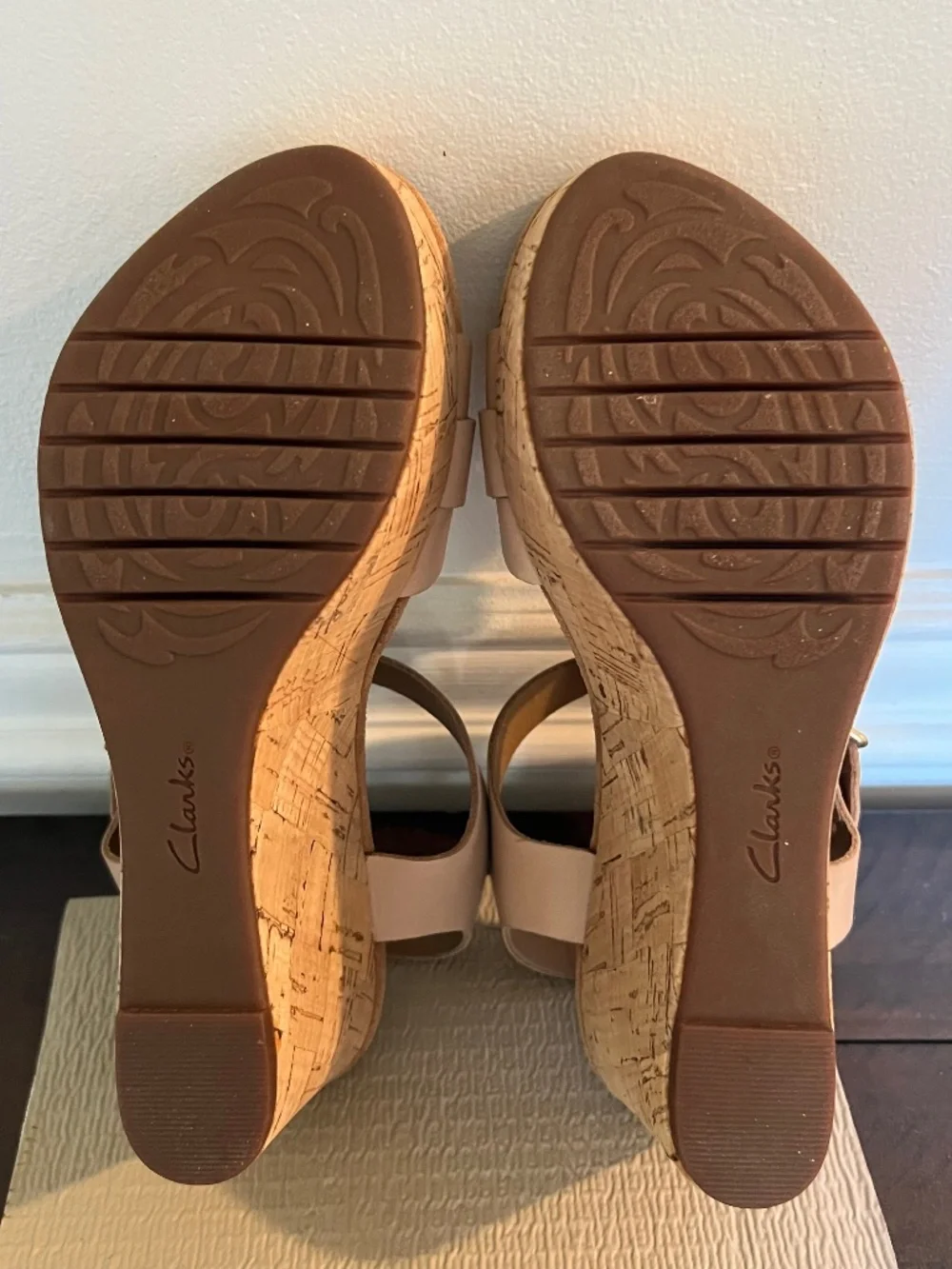 Clarks Artisan Nude Cork Wedge Platform Buckle Sandals Size 7.5